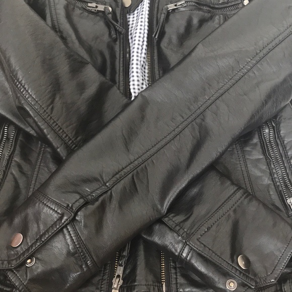 Black Rivet Leather Jacket - Picture 5 of 5